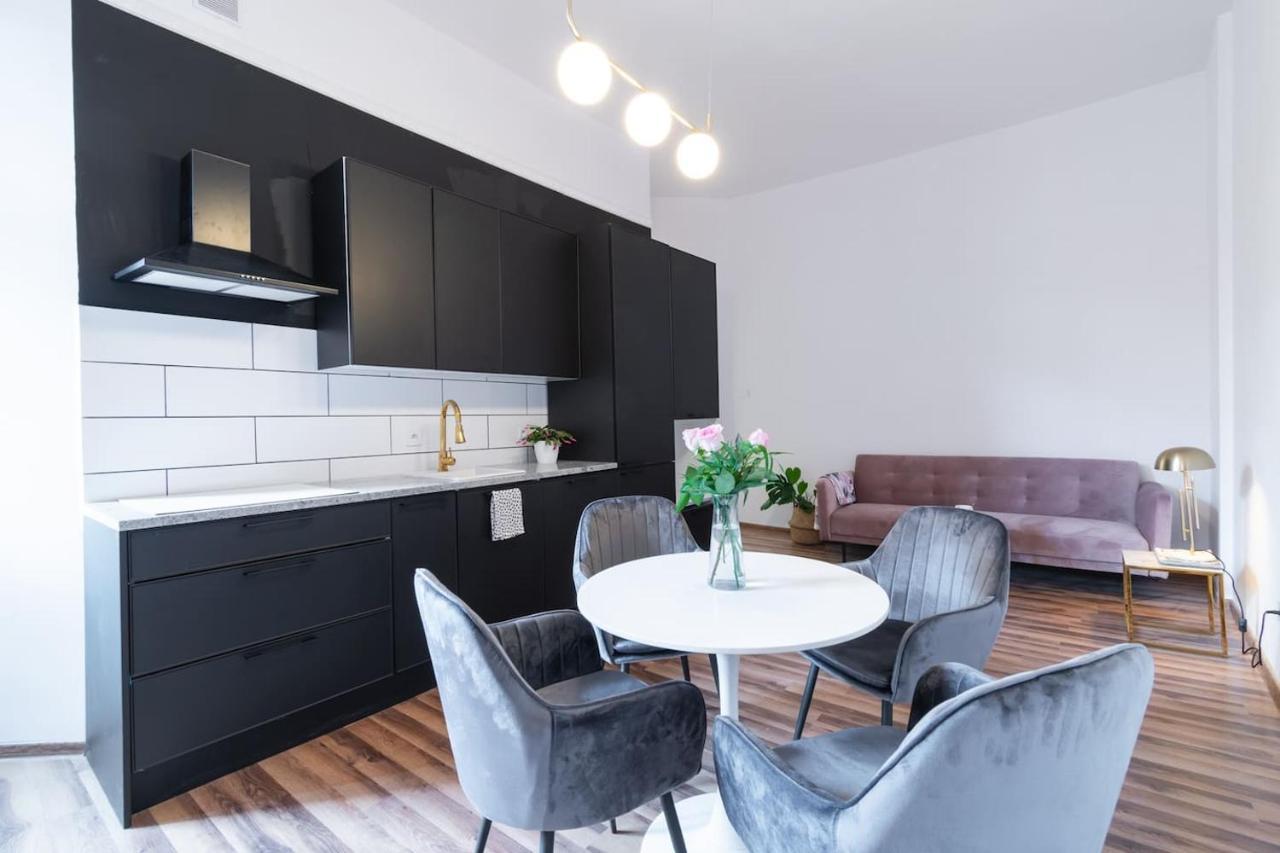 Opera Apartman Bytom Kültér fotó