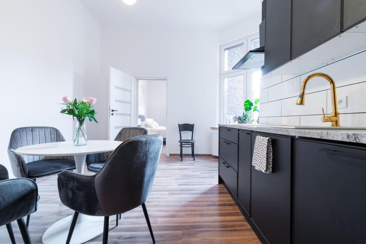 Opera Apartman Bytom Kültér fotó